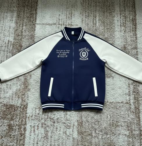 Campera Universitarias