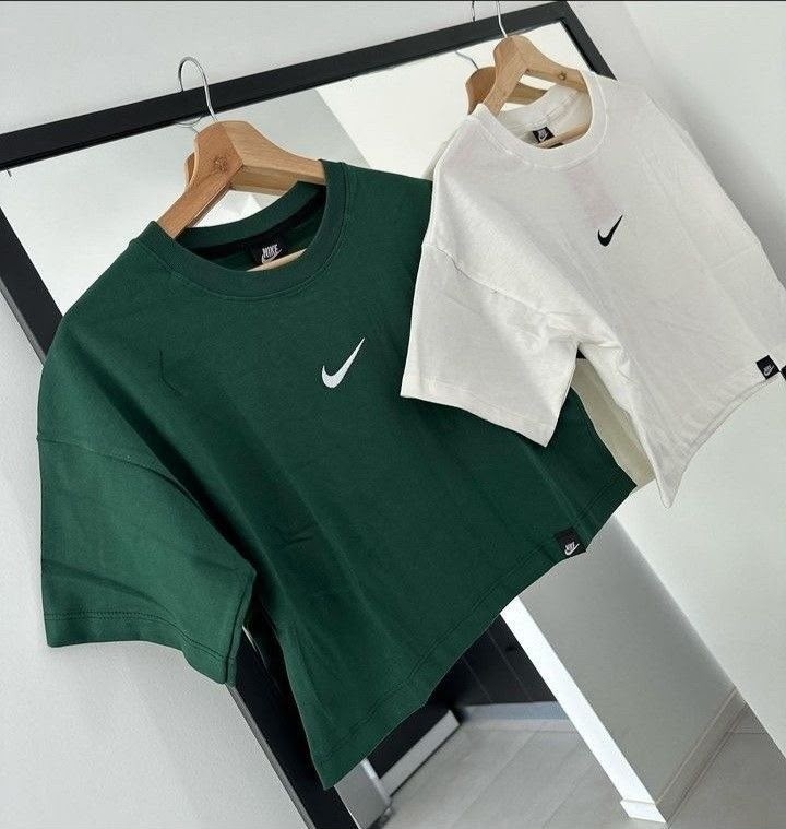 Crop Oversize Nik - Imagen 3