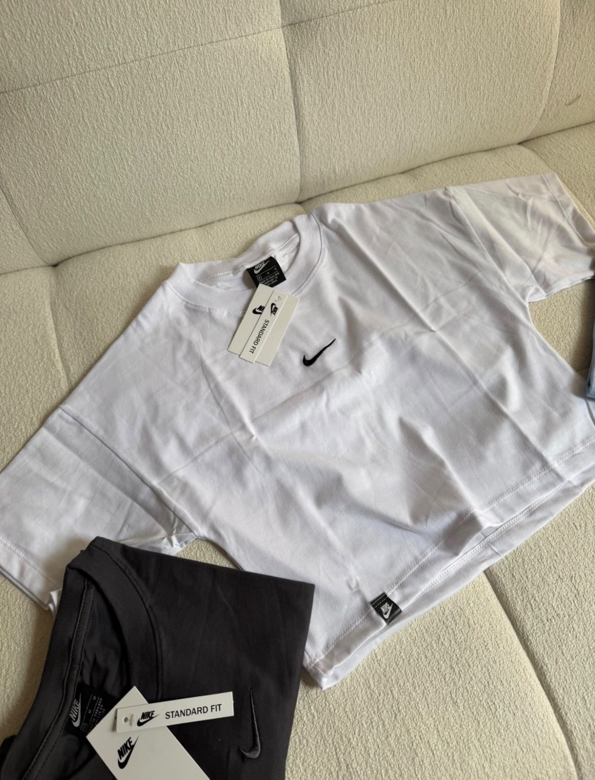 Crop Oversize Nik - Imagen 5