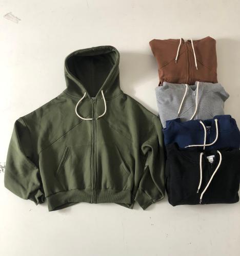 Campera Frizada Boxy Fit - Miniatura 2