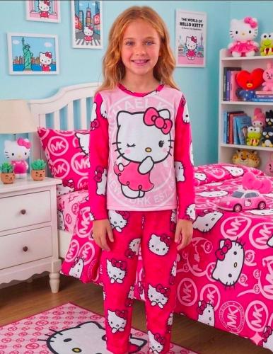 Pijamas para Nena.