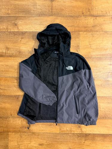 Campera The North Face con Piel