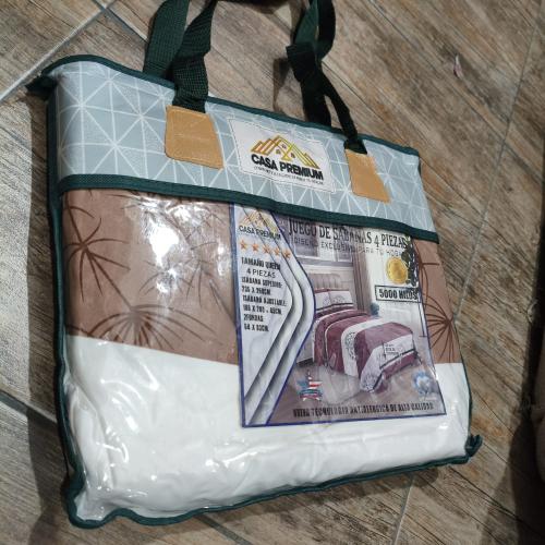 Sábanas Casa Premium 
estampada 
5000 Hilos - Miniatura 3