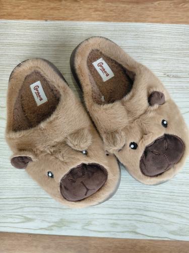 Pantuflas Capibara Dama - Miniatura 1