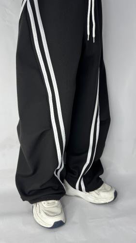 Jogger Rebelde - Miniatura 2
