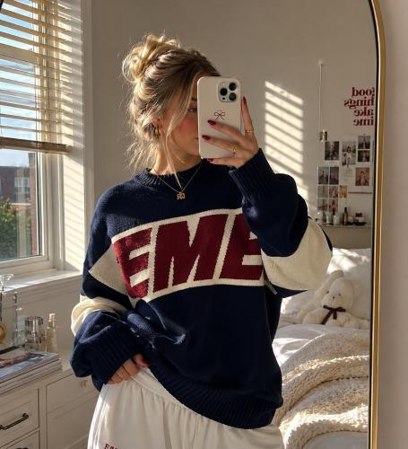 Sweater Eme