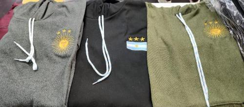 Conjunto Darlon Aregntina Logo Bordados
