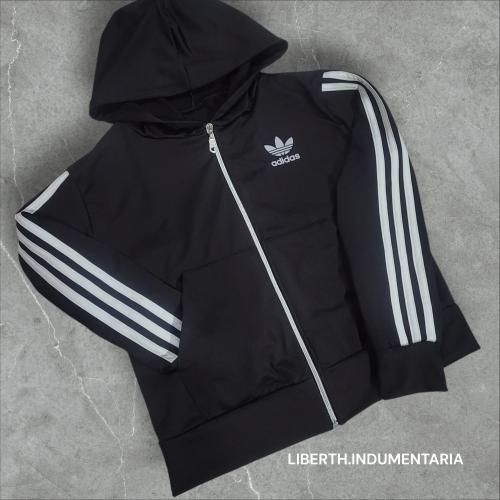 Campera con 3 Lineas
