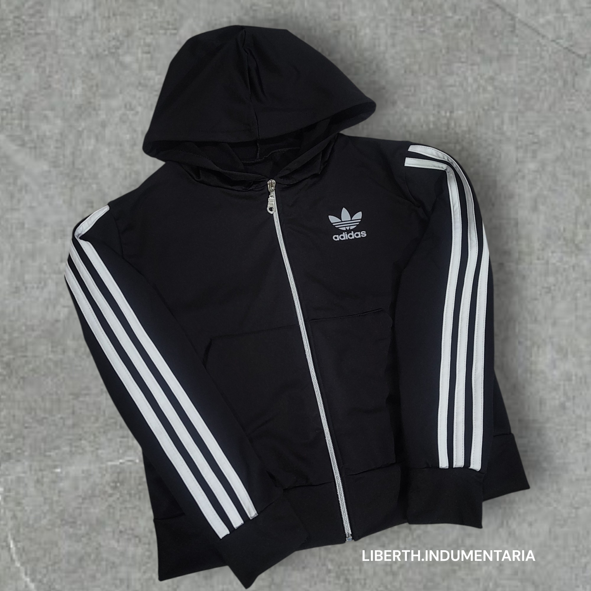 Campera con 3 Lineas - Imagen 2