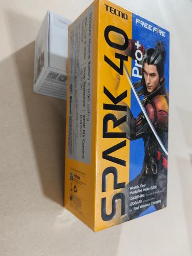 Spark 40 Pro+ 16/256gb