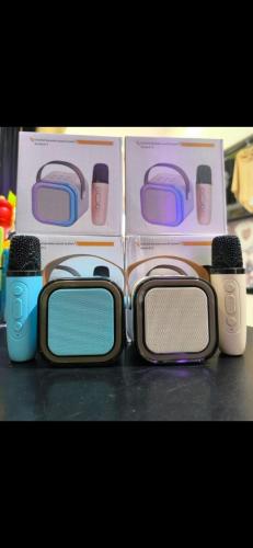 Parlante Bluetooth Led con Microfono Inalambrico
