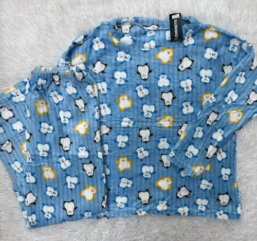 Pijamas Plush Acanalados - Miniatura 3