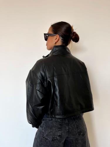Bomber Luah I Semi Crop Corto I Yd