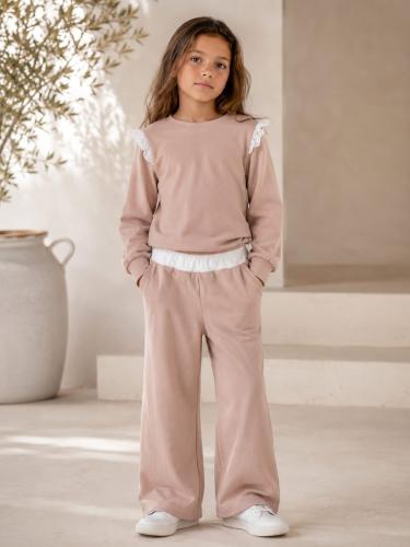 Conjunto de Darlon con Brodery