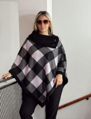 Ponchos Acuadrille