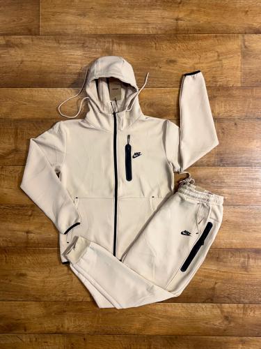 Últimos Conjunto Nike Estilo Tech Importado - Miniatura 3