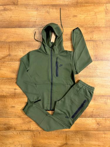 Últimos Conjunto Nike Estilo Tech Importado