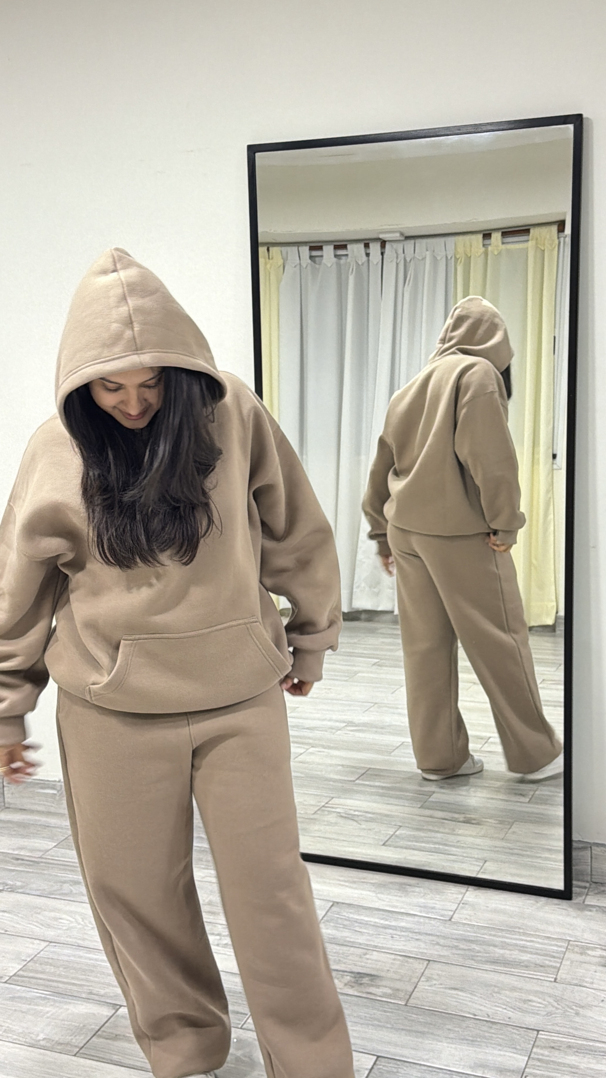 Buzo Oversize Frisado Color Camel - IMG_8225.JPG