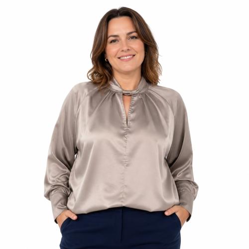 Blusa de Saten Cuello Torcido