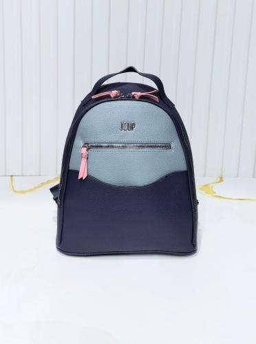 Mochila  de Cuero Pu 
 Excelente Calidad Reforzada