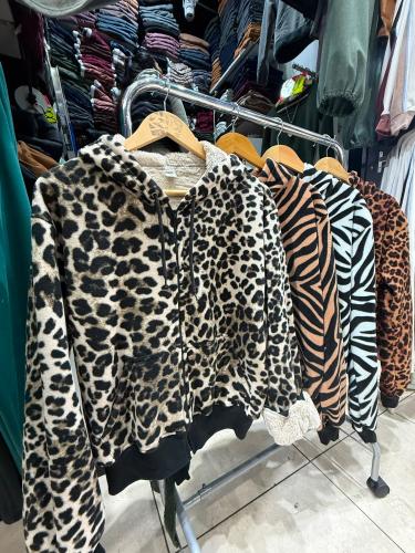 Campera Polar Animal Print
