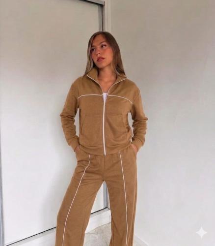 Conjunto Campera Vena Cruzada