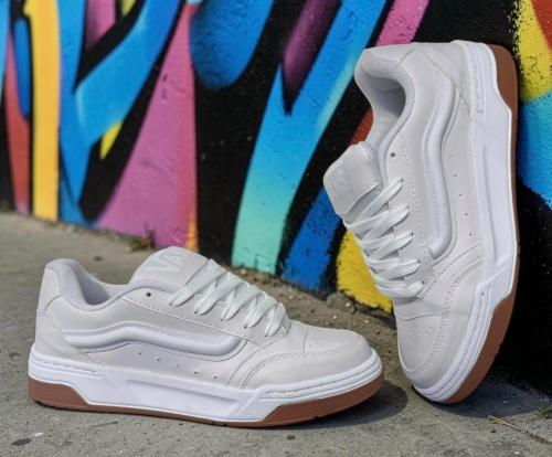 Zapa Vans Hylane