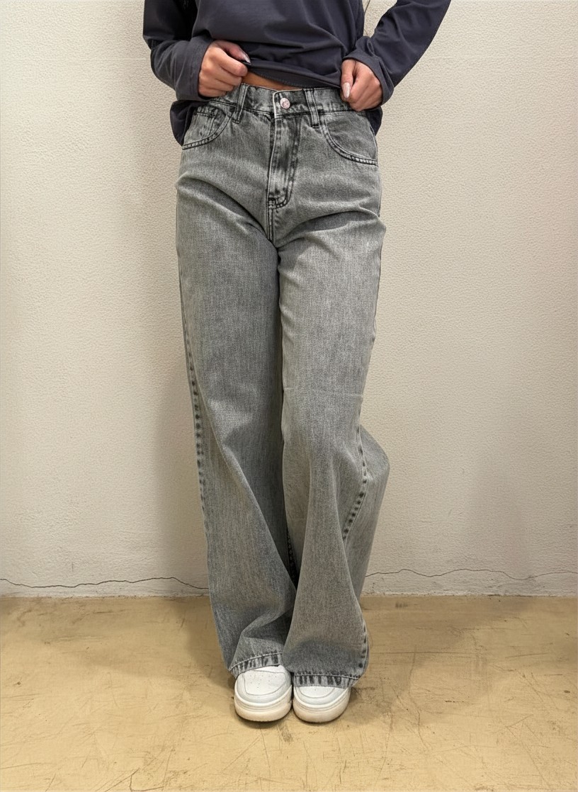 Wide Leg Francis - magic_edit%23TUFITUdKbzhJYncjMSM0NzdhMDA4NGUxOWEyYmYyYzY1NjY5M2MzMmVjN2E2MyM0Mjg0IyNUUkFOU0ZPUk1BVElPTl9SRVFVRVNU.jpg