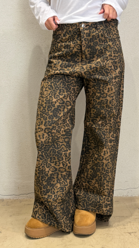 Wide Leg Animal Oscuro