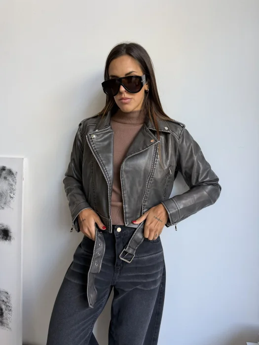 Campera Eco Cuero Gris I Yuriell