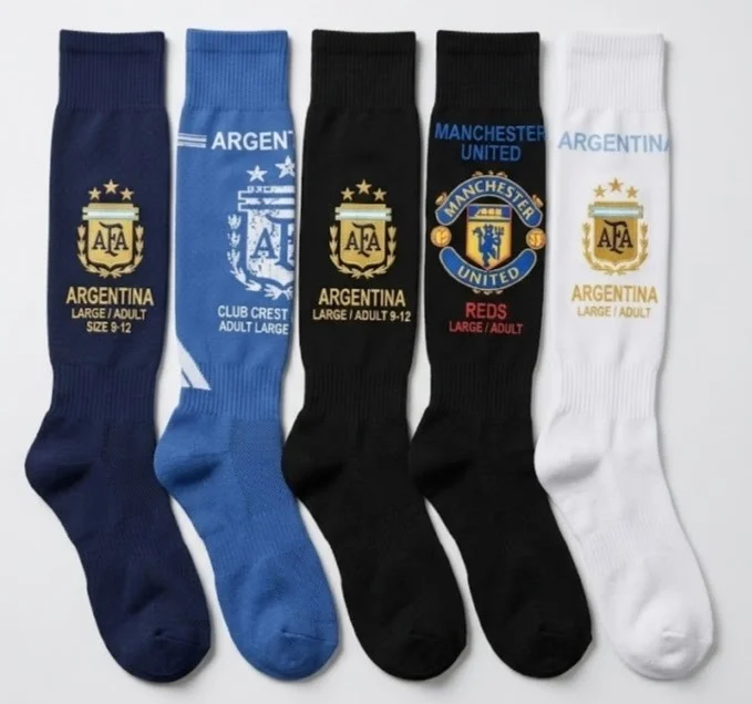 Disponible  Medias de Futbo   Varón