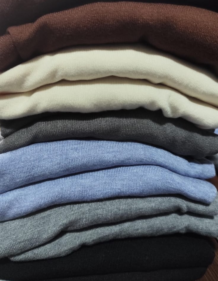 Sweater con Capucha - Imagen 2