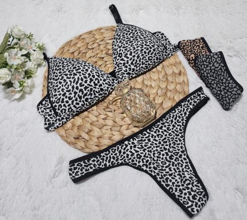 Triangulo Modal Print