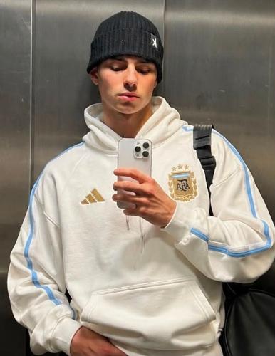 Buzo de Hombre Afa