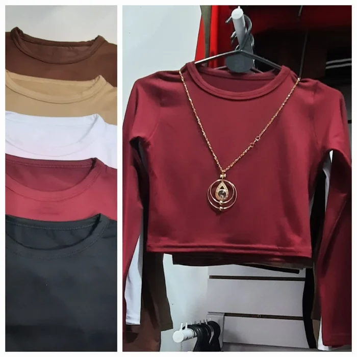 Camiseta Crop  de Modal Soof