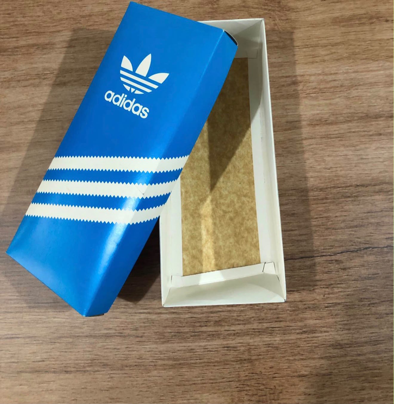 Cajas para Medias Tenis - WhatsApp%20Image%202026-06-14%20at%2010.44.21.jpeg