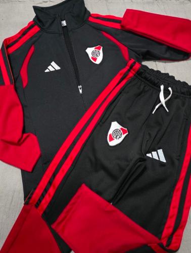 Conjunto River Plate para Nene.