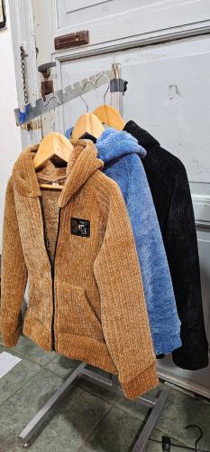 Campera con Piel de Ñiño N