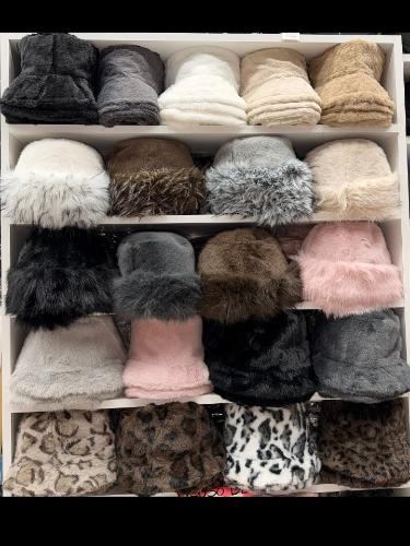 Gorros Rusos Pilusos de Piel Importados