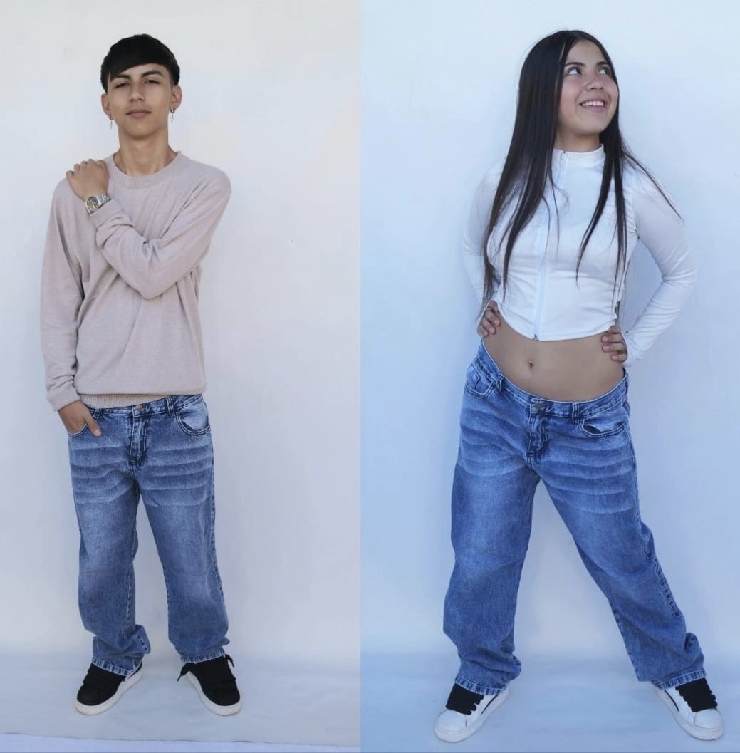 Mom Tenns Unisex - Imagen 2