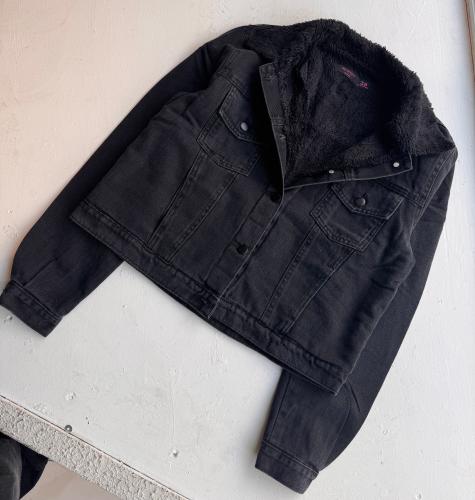 Campera Negro Pre Lavado