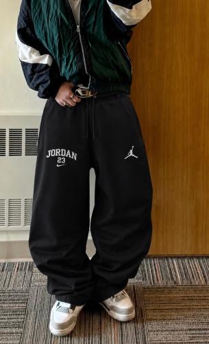 Baggy Jordan Bordado