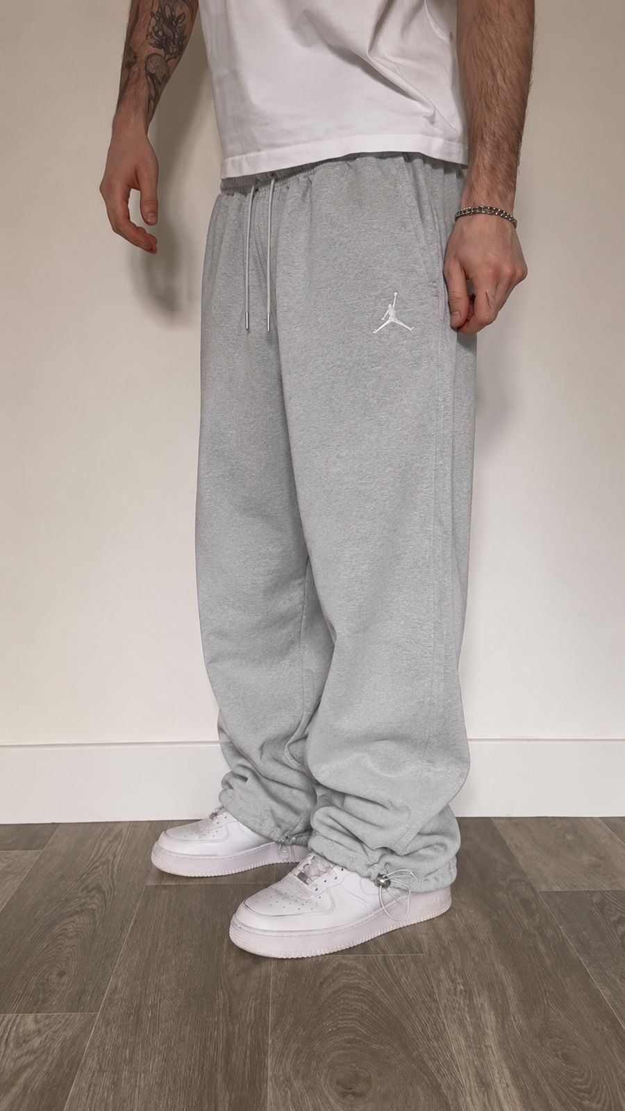 Baggy Jordann Bordado - Imagen 4