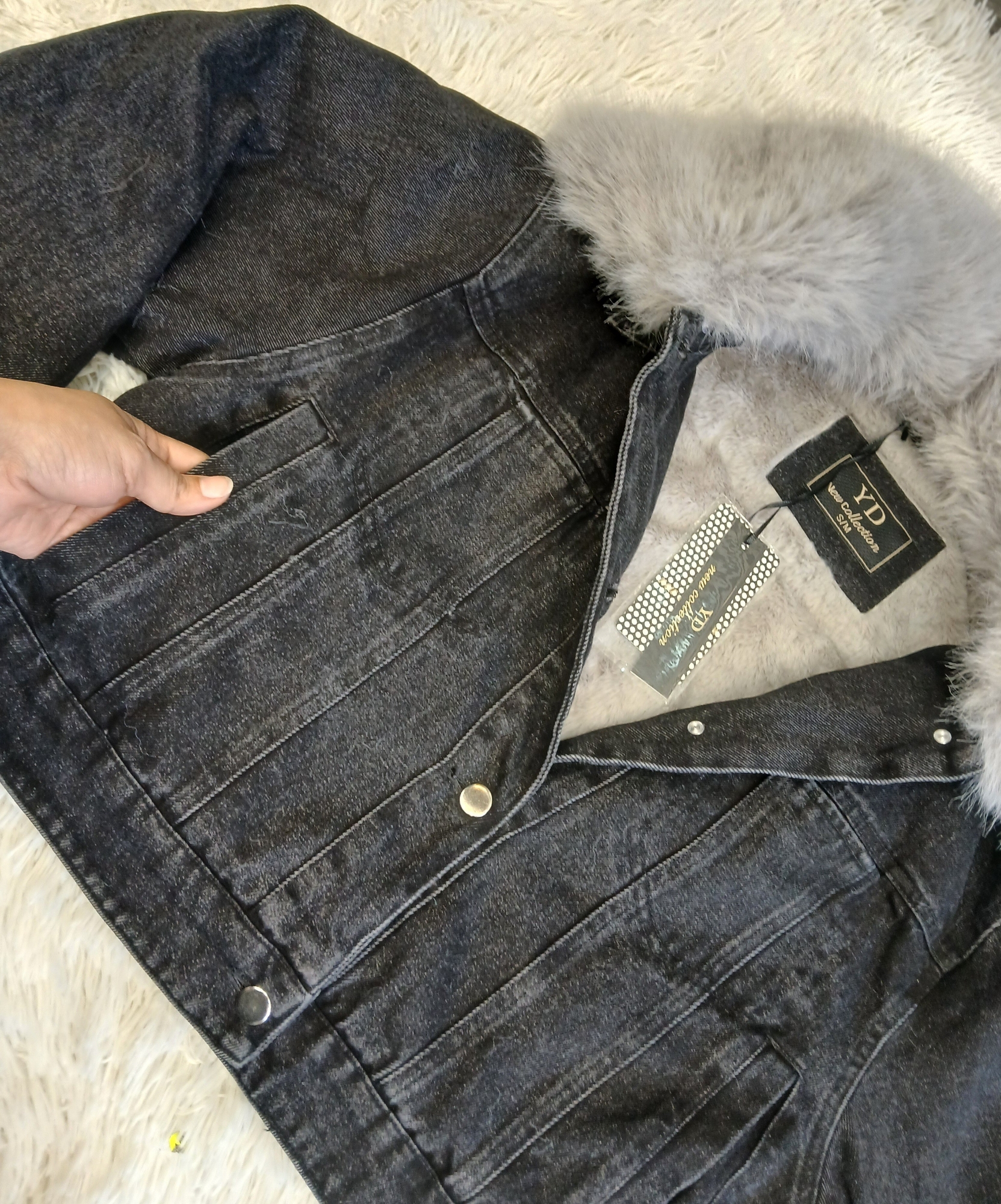 Campera Jean Corto Yd con Piel y Peludo Desmontable - Imagen 3