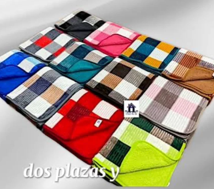 Mantas con Corderito  al Tono