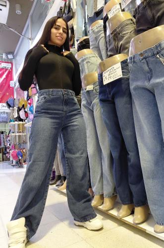 Wide Leg Liso Azul Localizado