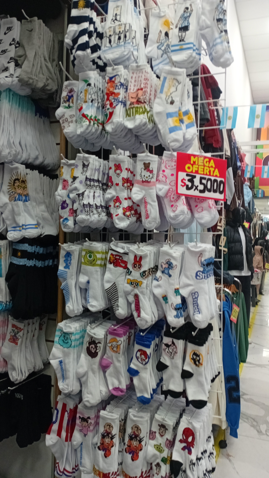 Medios de Chicos - Imagen 1