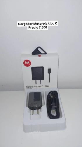 Cargador Motorola Tipo C y Usb Tipo C
