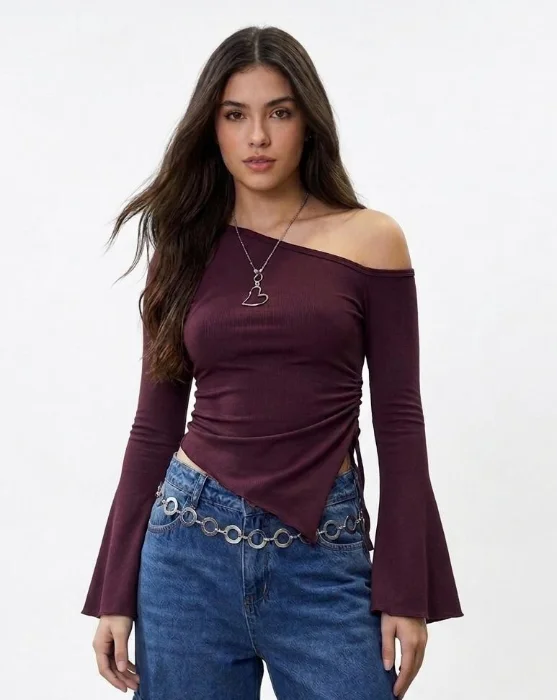 Camiseta Asimétrica