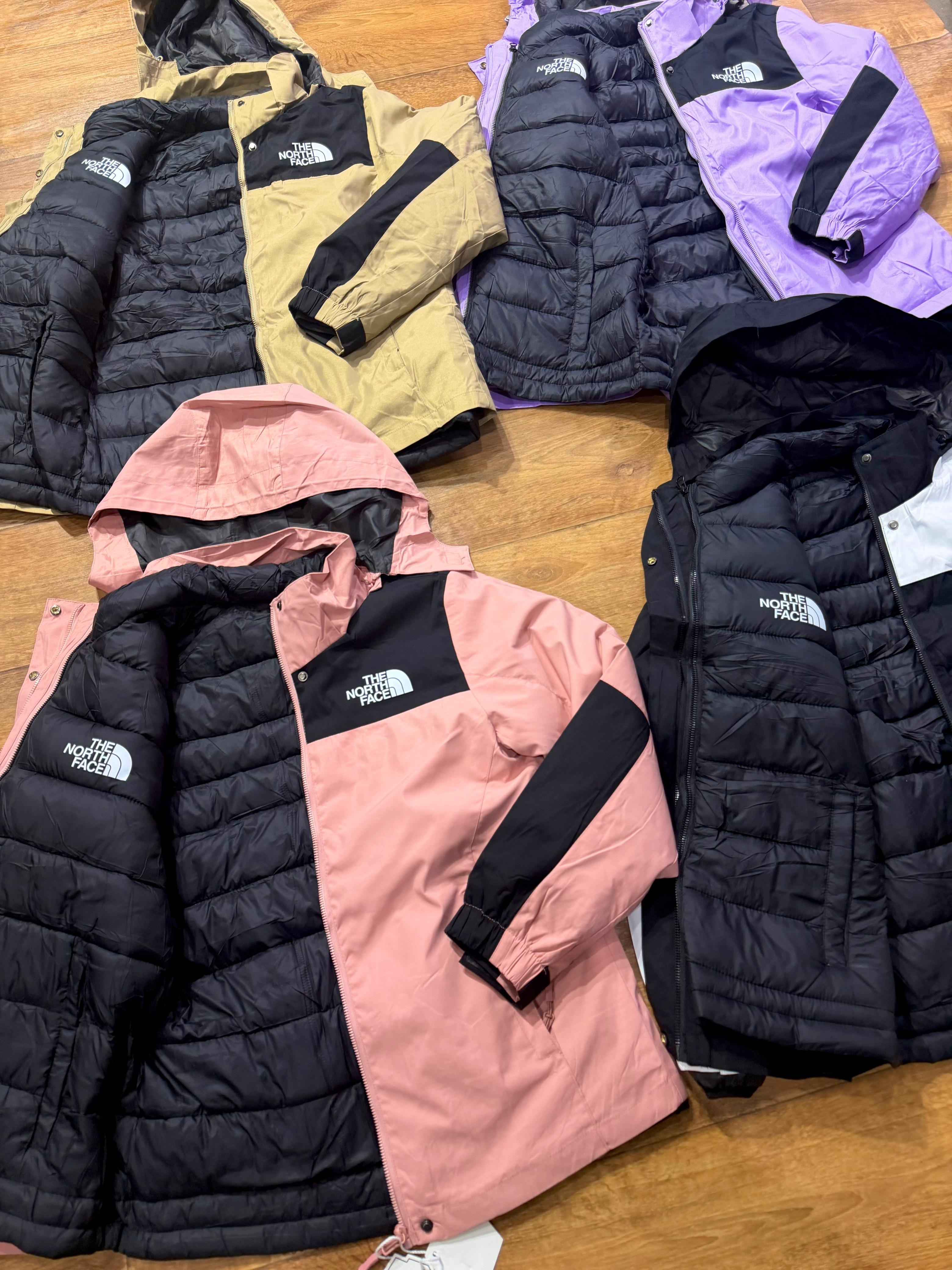 Campera Reversible The North Face - a7c1d4eb-f383-4c1a-84df-858c6d0f7b83.jpeg